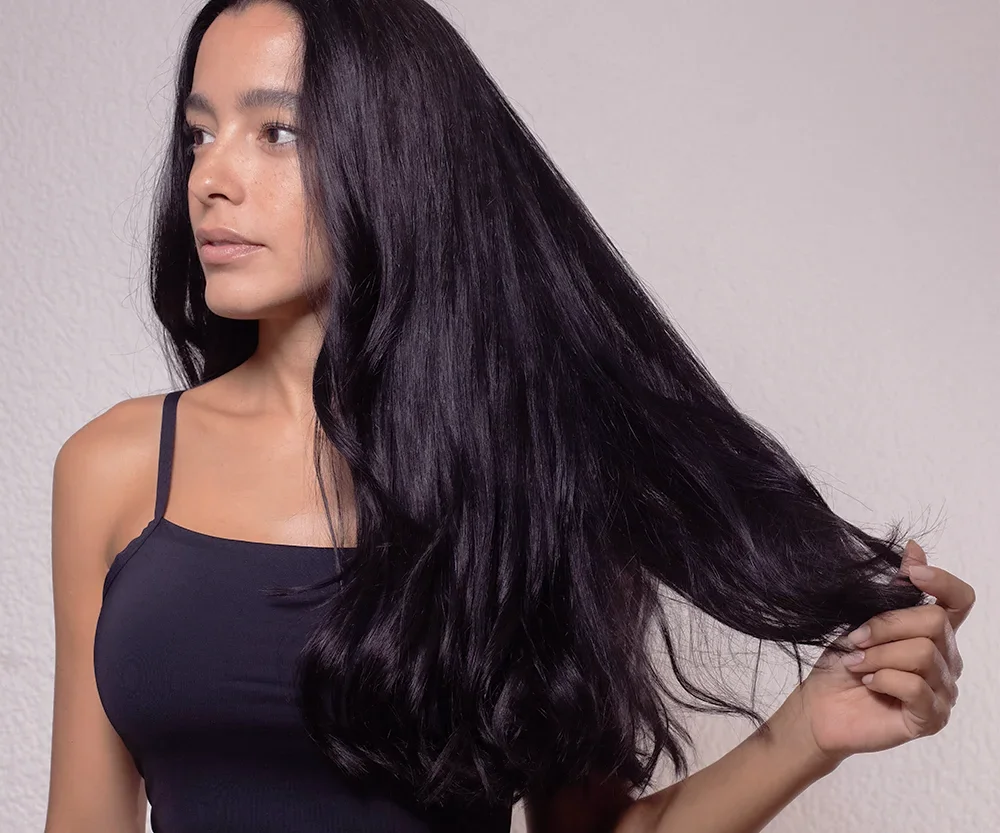 Soluciones para problemas del cabello en mujeres - Clínica Skintopía